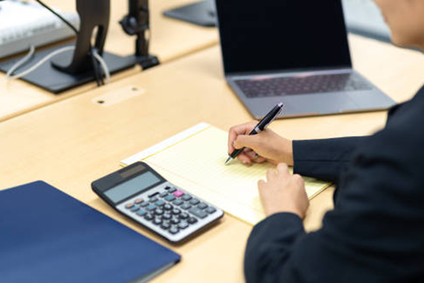 ホームページは開業・起業したばかりで固定費をできるだけ抑えたい方