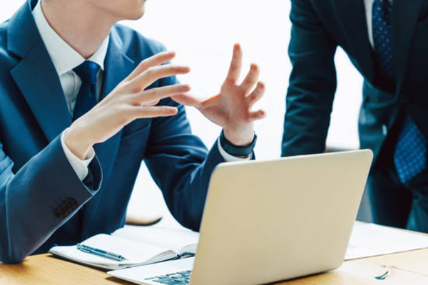 高額な制作費を払うのが不安で失敗したくない人のためのホームページ